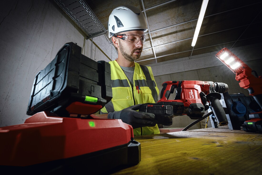 Power up with Hilti Nuron advanced lithium-ion batteries