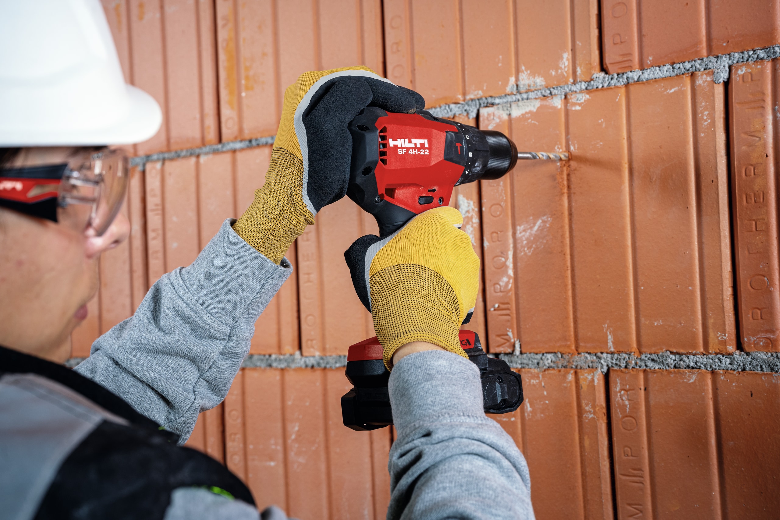 SF 4H-22 cordless tools without compromise 