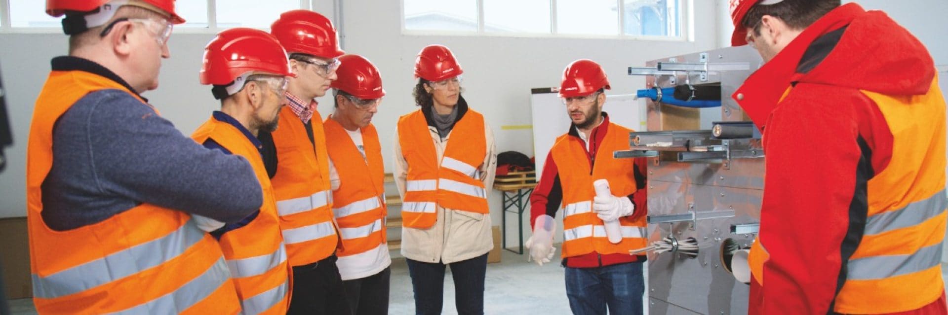 Hilti installers training for modular support systems