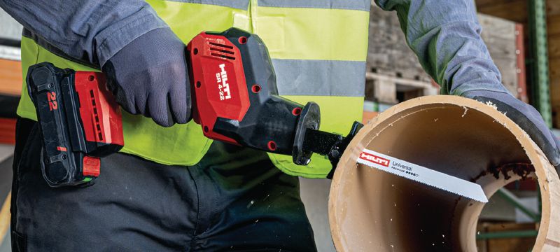 SR 4-22 One-handed reciprocating saw Compact and light cordless one-handed brushless reciprocating saw for everyday demolition and fast, precise cutting (Nuron battery platform) Applications 1