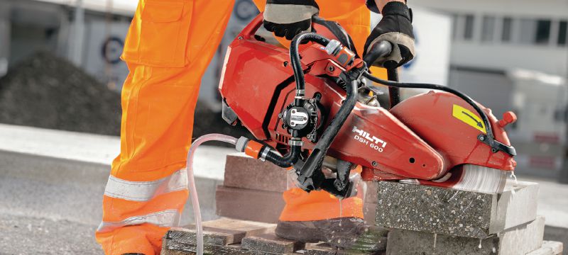 DSH 600-X Petrol cut-off saw Compact and light top-handle 63 cc petrol saw with blade brake – cutting depth up to 120 mm with 300 mm blades Applications 1